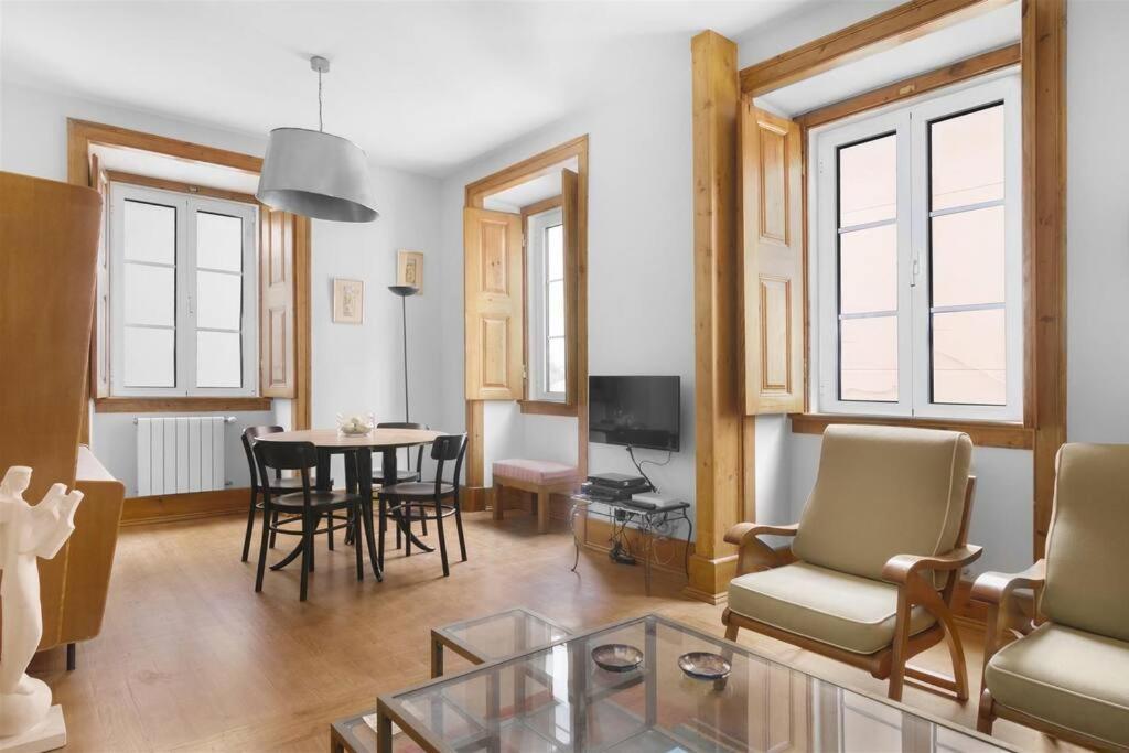 리스본 Classy 2Br In Principe Real W/ Heating 아파트 외부 사진